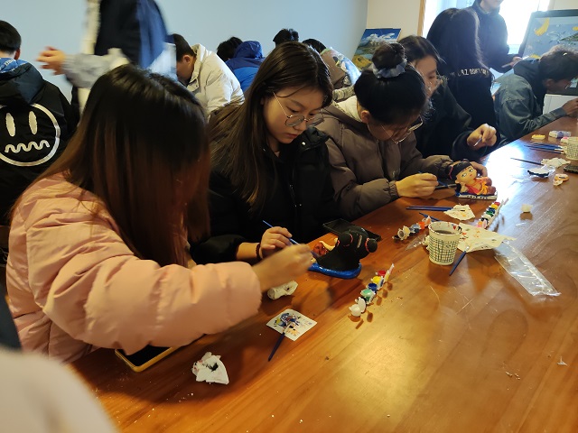 【完满班级】勾勒出彩 涂抹青春——淬炼·国际商学院会计2005班完满班级活动