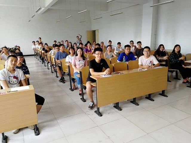 【完满班级】知识的碰撞——暨经管1603班考研知识竞赛九月完满班级活动