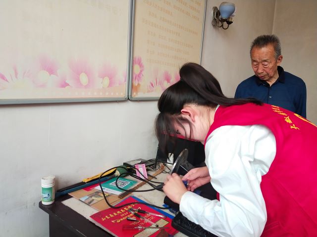 “PC惠农站”乡村行——大数据学院、信息工程学院“智·惠农”专项志愿服务队
