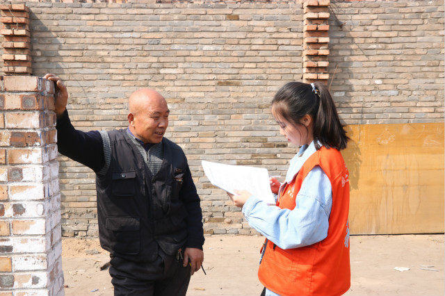 我校“点亮完满”调研实践团保险扶贫寒假社会实践活动顺利开展