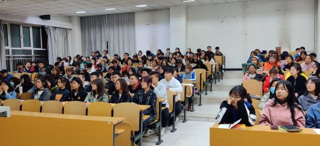 【辅导员说完满】新生入学教育——艺术传媒学院20级动画、环设、数媒、视觉辅导员说完满活动