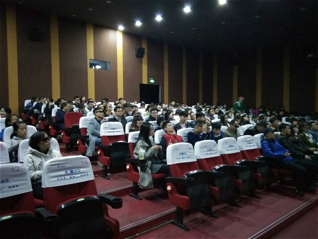 【电影周】第三届“十分电影”大学生电影周“汇聚光影”观影活动火热开展