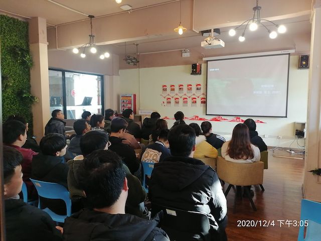 【完满班级】励志说——我的左手——信息工程学院物联1902班