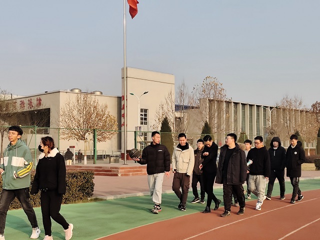 【完满班级】计科2007班“千里之行始于足下”——计科2007班举办集体散步活动