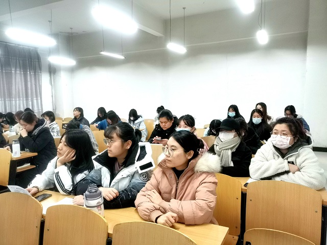 【完满班级】研途修筑梦想 经验拨开迷茫——食品与环境学院动医1901班完满班级活动