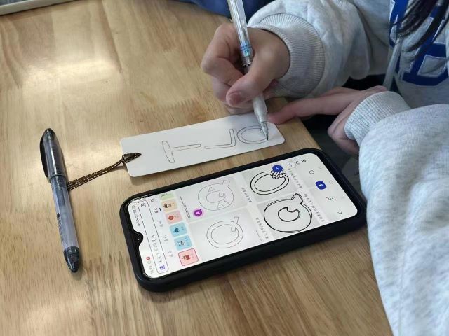 【完满团支部】手绘书签 浓浓情意——大数据学院、信息工程学院网络工程2201班完满团支部活动