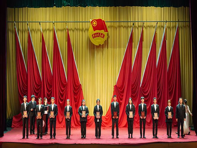 青春逐梦勇担当 奋进启航新征程——艺术传媒学院第九届学生会答谢会暨第十届学生会见面会