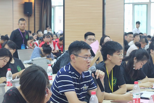 总结回顾过往 协力开拓未来新篇章——食品与环境学院第五届学生会优秀部门答辩大会