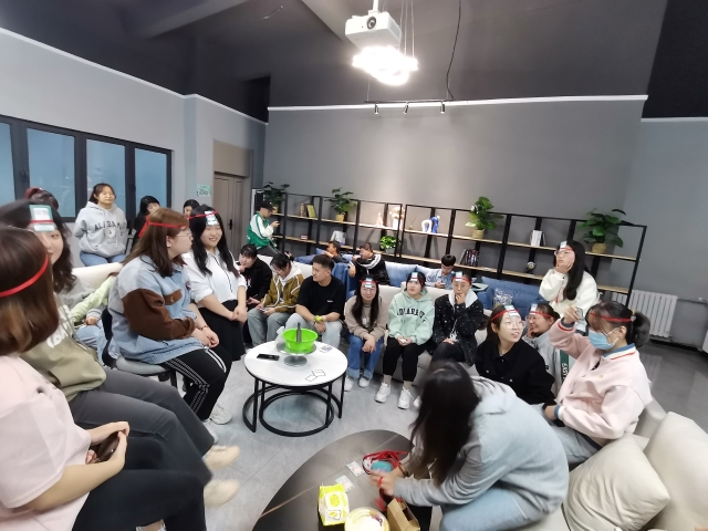 【完满团支部】时光恰好 相约春天——经济与管理学院金融2001班完满团支部活动