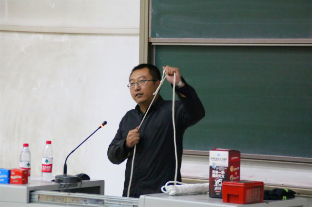 日常防火 安全你我——智能工程学院大学生消防安全教育知识讲座