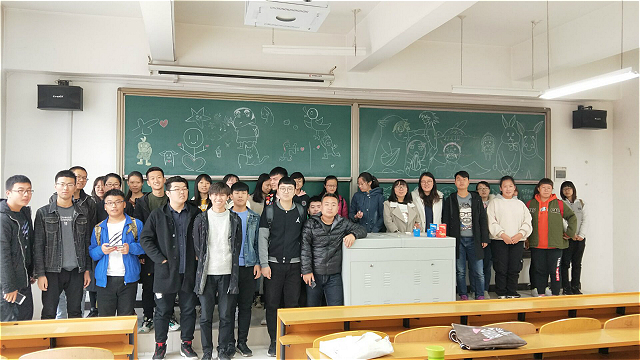 【完满班级】拥抱微笑 如向日葵般温暖——经济与管理学院十一月完满班级活动纪实（二）