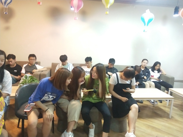 【完满班级】警钟长鸣 安全为先——艺术传媒学院环设1701用电知识普及