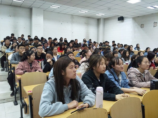 【辅导员说完满】我和我的祖国——淬炼商学院“辅导员说完满”专题活动（三）