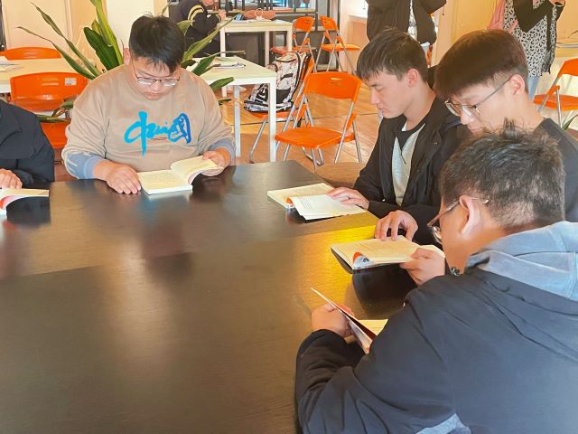 学长计划第1014期:大咖启迪人生 书香润泽生活——智能工程学院第140期学长计划之“品读大咖人生 智慧助力成长”