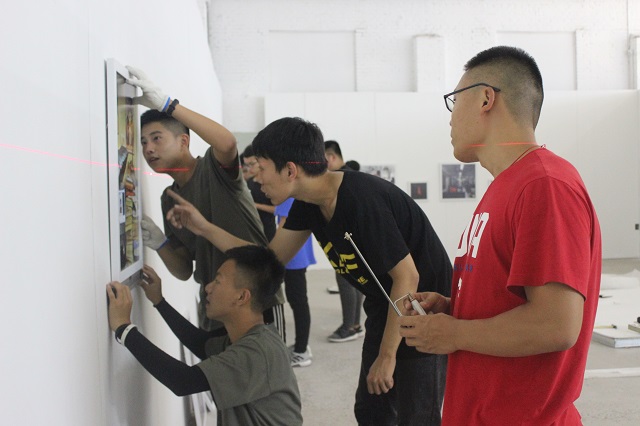 聚焦志愿者 青春簿上镌刻的平遥日记——记第十八届平遥国际摄影展系列报道(二)