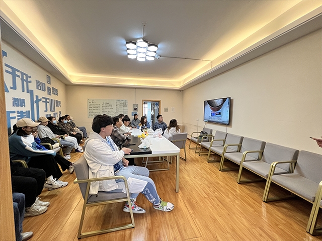 【完满团支部】内卷卷到寿司上——经济与管理学院资产2002班完满团支部活动