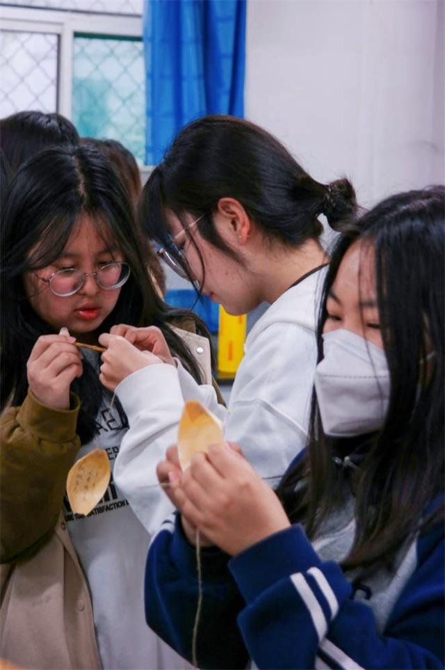 【完满团支部】气味图书馆——经济与管理学院数管2202班完满团支部活动
