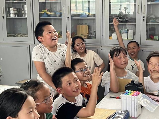 食知新味 情暖童年——食品与环境学院健康膳食专项志愿务队 筑梦支教专项志愿服务队