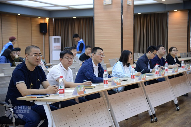 完满征途 星耀信院——2022-2023学年“信息之星”答辩大会