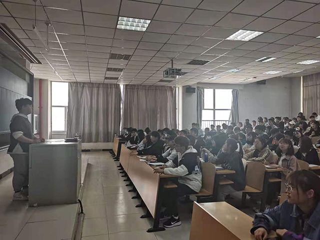 【辅导员说完满】成长知感恩 青春勇担当——艺术传媒学院2020级辅导员说完满