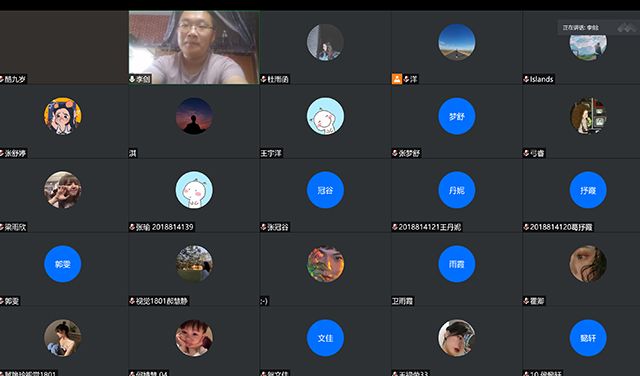 【完满班级】敞开心扉 共谈心中所感——艺术传媒学院视觉1801班“踏路前行,领航发展”主题活动