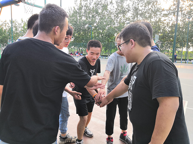 【完满班级】踏梦精彩之旅 青春蓄势待发——软件工程1804“班级篮球友谊赛”完满班级活动