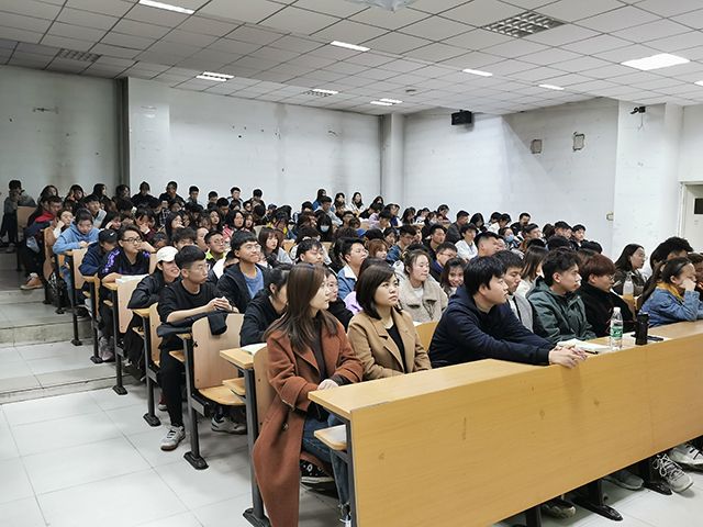 【辅导员说完满】与心灵相约 与健康同行——艺术传媒学院19级动画、环设辅导员说完满活动