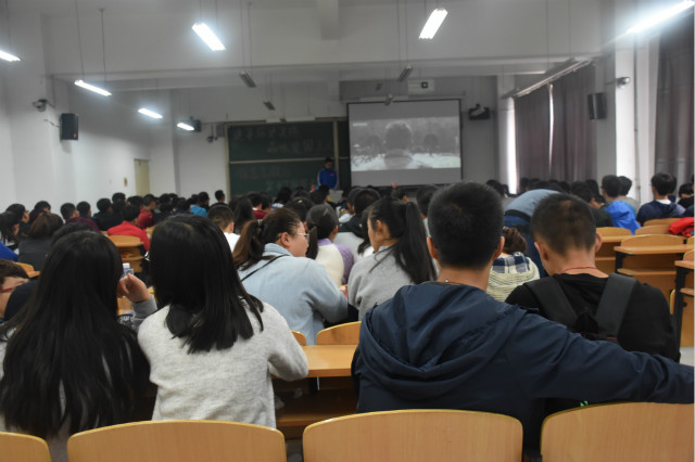 【学长计划】第366期:成长 一节严苛的课堂
