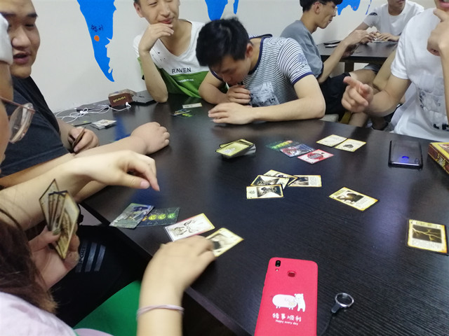 【完满班级】最强大脑班级棋牌——物联1801完满班级活动