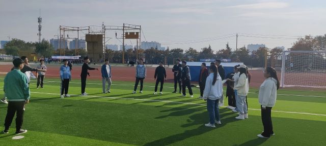 【完满班级】飞盘不落地 我们不放弃——智能工程学院智能制造2101班完满班级活动