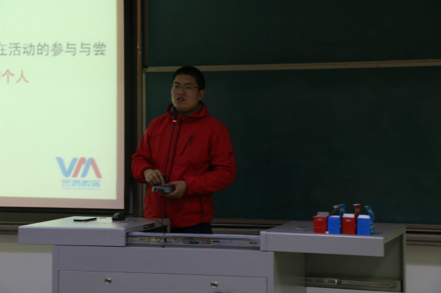 【辅导员说完满】少年天性 业精于勤——外语系2018级辅导员说完满之“完满教育&养成教育”