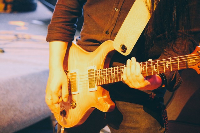 【音乐节】繁华待续 致敬一线不断奋斗的你们——“2017 无边”第五届校园摇滚音乐节感想