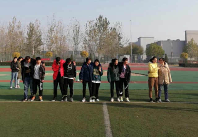 【完满班级】踮起脚尖 拥抱更明媚的阳光——经济与管理学院十一月完满班级活动纪实（三）