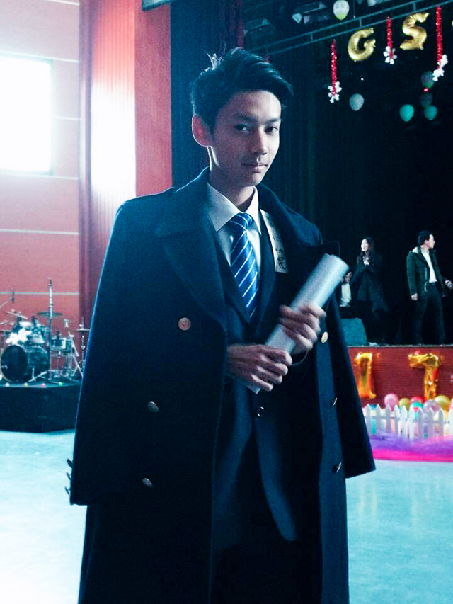 闪光的信院第179期：灯火阑珊 回荡着卑微步履的执着——田璐