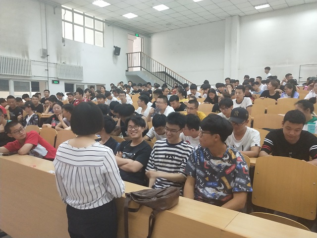 【辅导员说完满】期末 是时候逆袭了——大数据学院、信息工程学院开展辅导员说完满