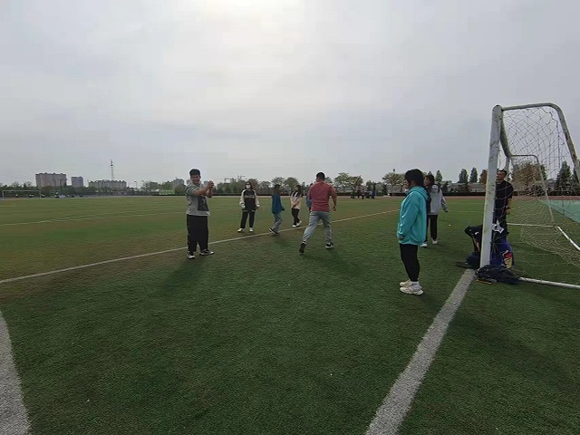 【完满班级】沙包飞舞 激情飞扬——艺术传媒学院视觉2002班完满班级活动