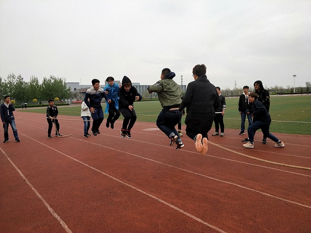 【完满班级】淋过的不是雨 是青春——环科系生技1701班级举办完满活动