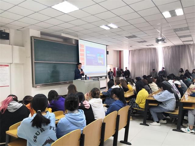 【辅导员说完满】学史明理 正确把握时代方向——艺术传媒学院2018级视动产辅导员说完满