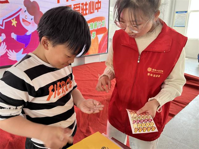 趁时光正好 趁她还未老——智能工程学院“童声同色”推普计划系列活动第四十六期