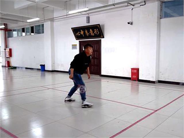 【完满班级】相约你我 “羽”彼共享欢乐——艺术传媒学院视觉1804班“振奋人心 羽你相约”羽毛球比赛