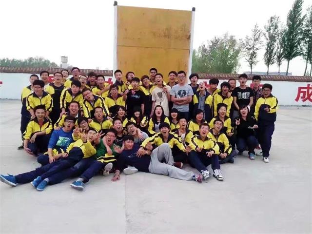 【辅导员说完满】不忘初心  迎接新的征程——智能工程学院2014级辅导员说完满活动