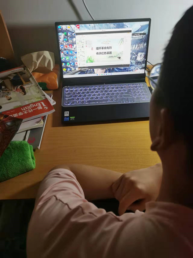 【辅导员说完满】缅怀革命先烈 传承红色基因——智能工程学院21级辅导员说完满