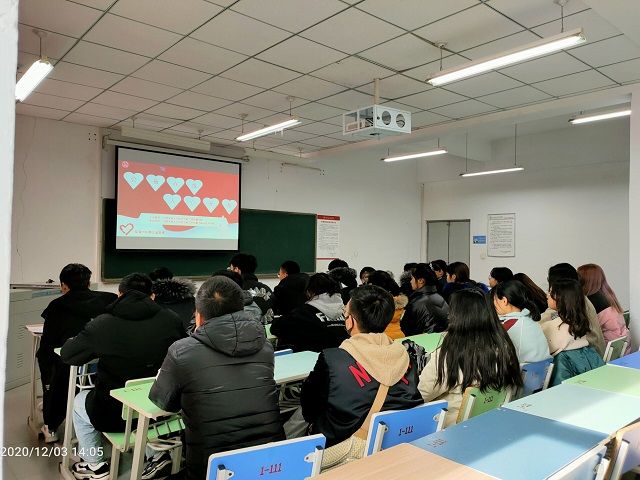 【完满班级】公益在线 人心无限——艺术传媒学院环境设计2004班演讲竞赛活动