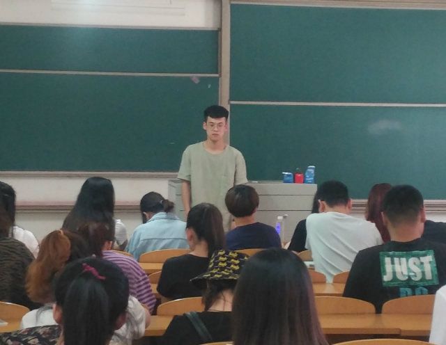 【完满班级】歌声飞扬 绽放梦想——食品与环境学院食安1601班完满班级活动