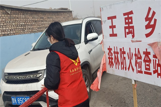 【防“疫”志愿者】来自毕业班防疫志愿者的青春故事