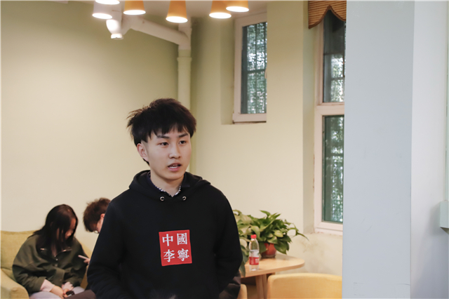 共享宣传经验 陪伴校媒成长——“我与信院的故事”大学生记者对话校媒人分享座谈会