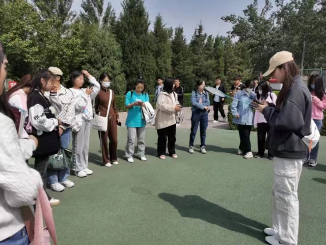 【完满团支部】活力青春 心“羽”荡漾———远景学院远景2201班完满团支部活动