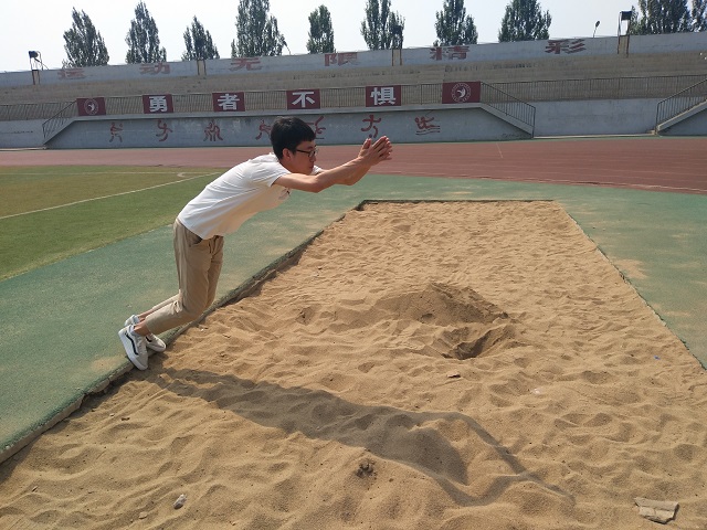 【完满班级】挥洒青春 活力无限——食品与环境学院园艺1701班级举办趣味运动会