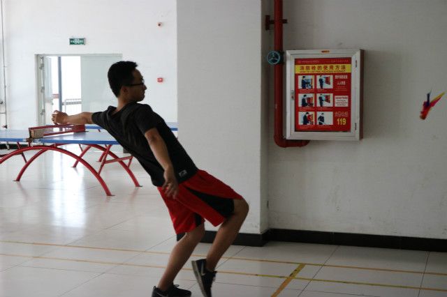 【信院力量·体联】水下波澜助夏日 绚风抚杨破东风