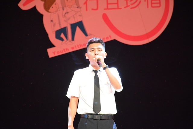 【毕业季】食品与环境学院2019届“青春无悔 行且珍惜”毕业晚会感动落幕